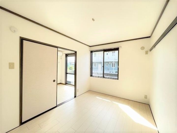 プロミスランドの居間