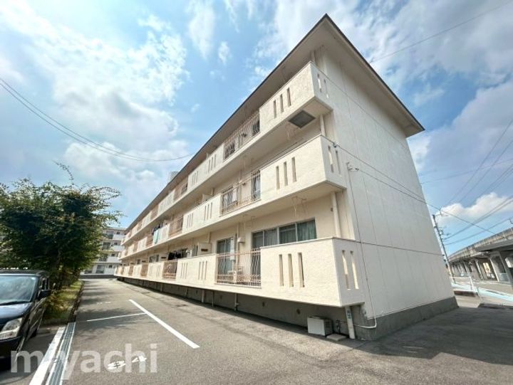徳島県徳島市北矢三町1(マンション)の賃貸物件の外観