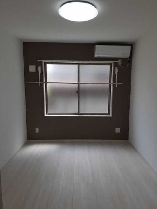 埼玉県東松山市松葉町1(アパート)の賃貸物件の居間