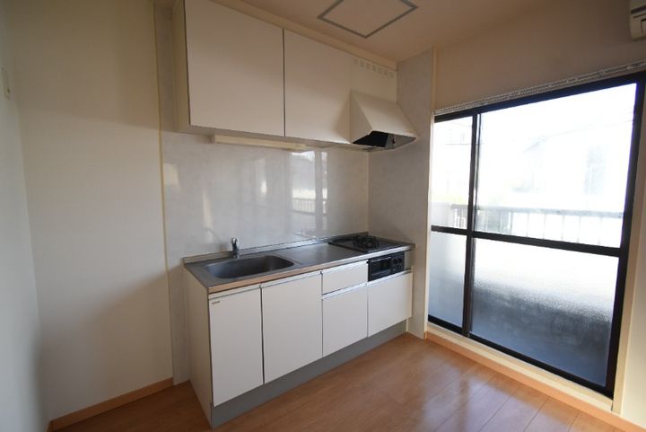 シャルマン小松原IIのキッチン