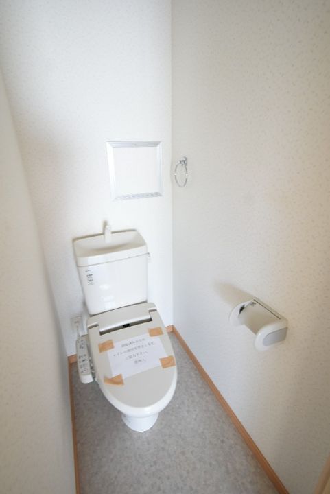 シャルマン小松原IIの内装