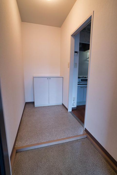 ポートシマダ C棟の玄関