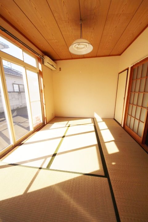 栃木県足利市南大町(一戸建)の賃貸物件の居間