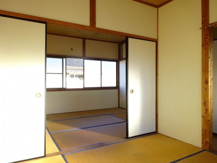 佐賀県唐津市町田4(一戸建)の賃貸物件の居間