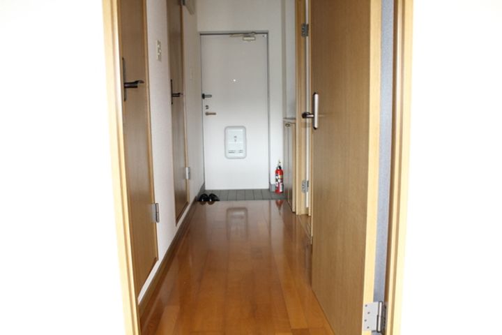 フラワーヒルの玄関