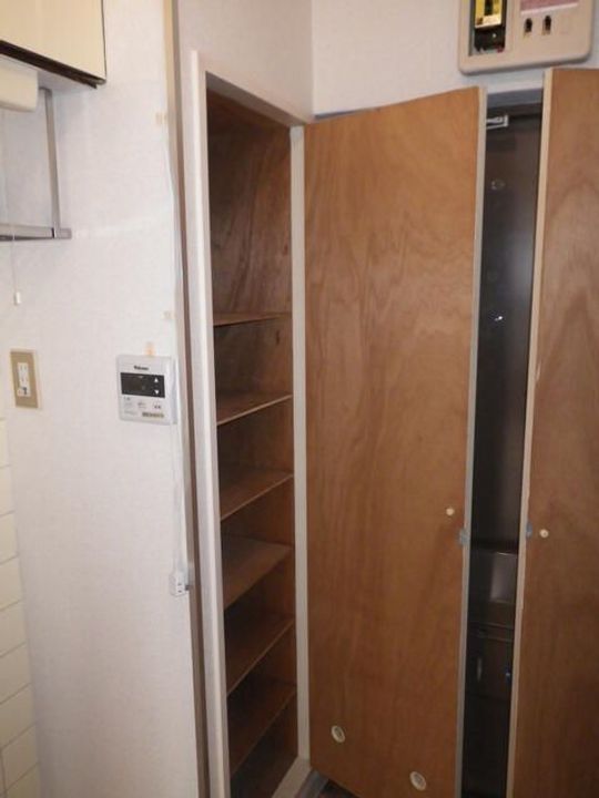 ユースフル千歳船橋の玄関