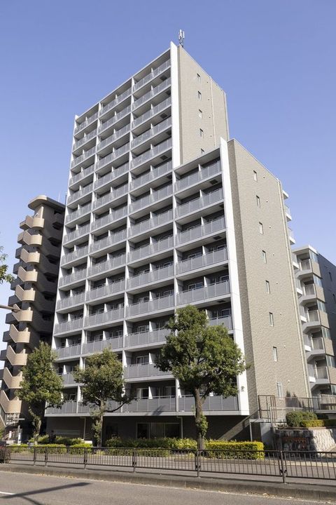 WELLコート山手の外観