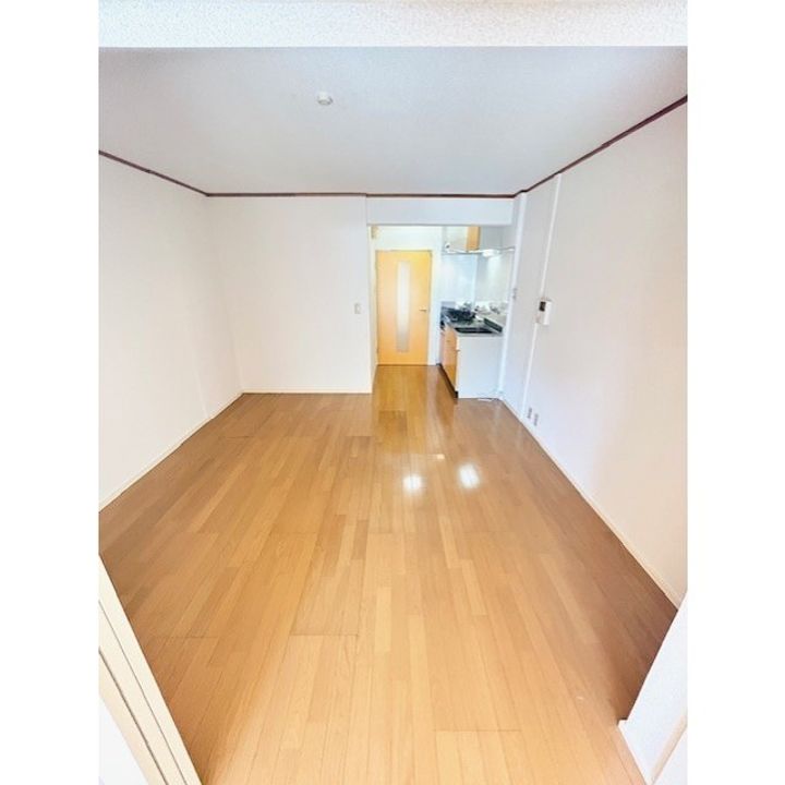 ポエム50の居間