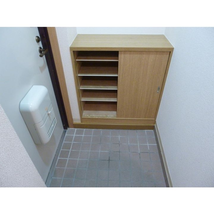 メゾンYOUの玄関