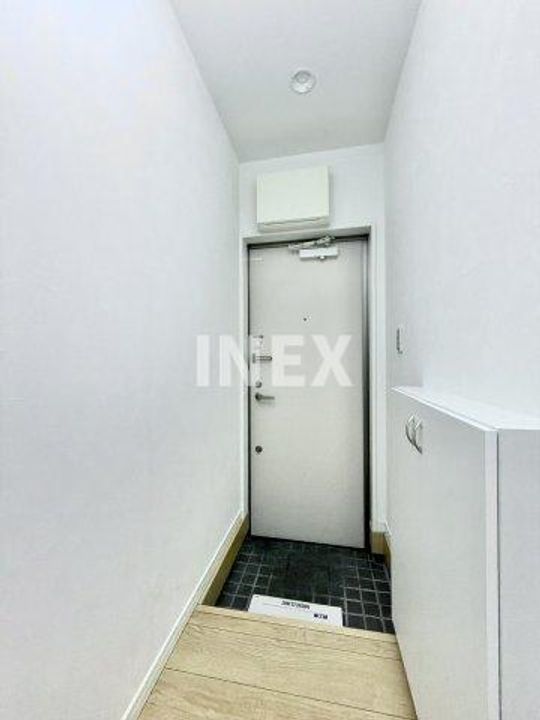 神奈川県横浜市中区根岸町3(アパート)の賃貸物件の玄関