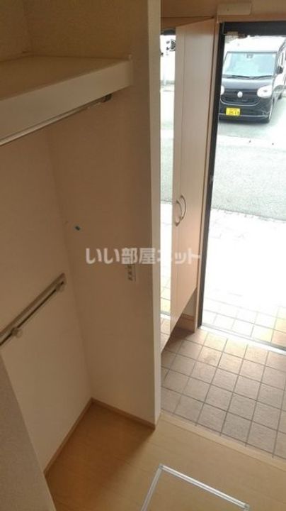 兵庫県西脇市和田町(アパート)の賃貸物件の玄関
