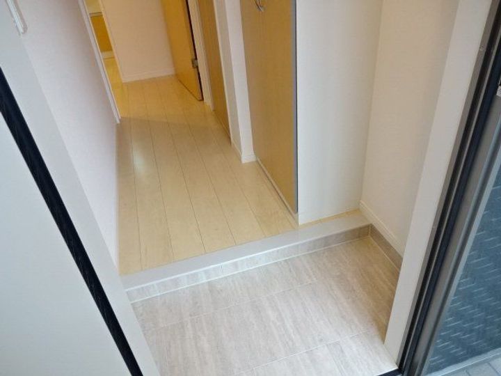 ジュピターの玄関