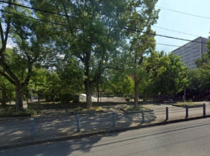 サンセール上本町の周辺
