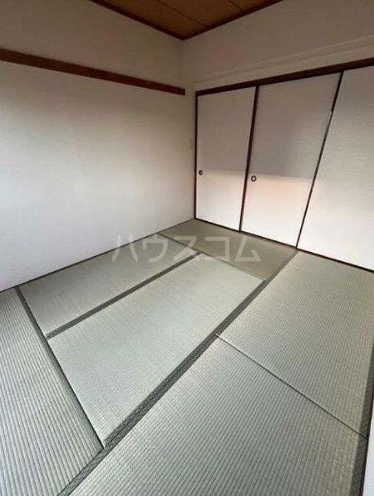 コスモスクエア大通り公園の内装