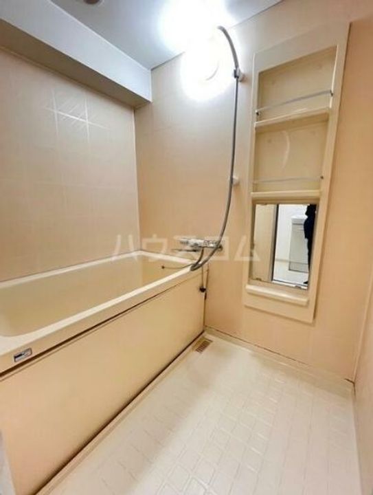 コスモスクエア大通り公園の風呂