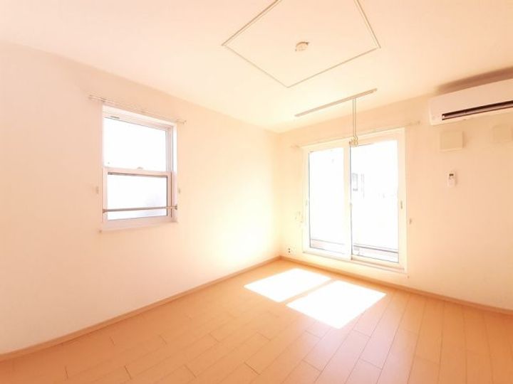 ラフィーネAの居間