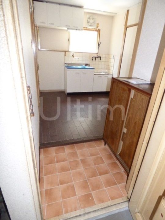 マンション皆栄の玄関