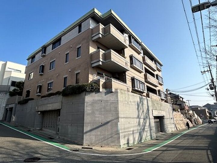 兵庫県西宮市高塚町(マンション)の賃貸物件の外観