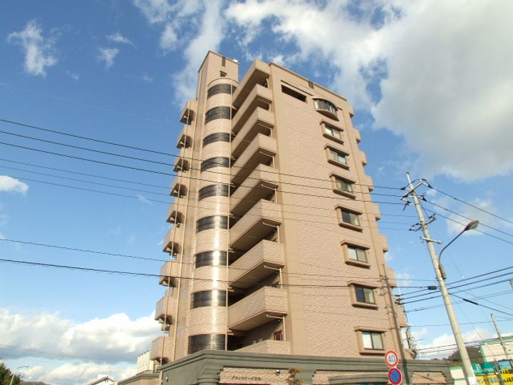 グランステージ竹内の外観