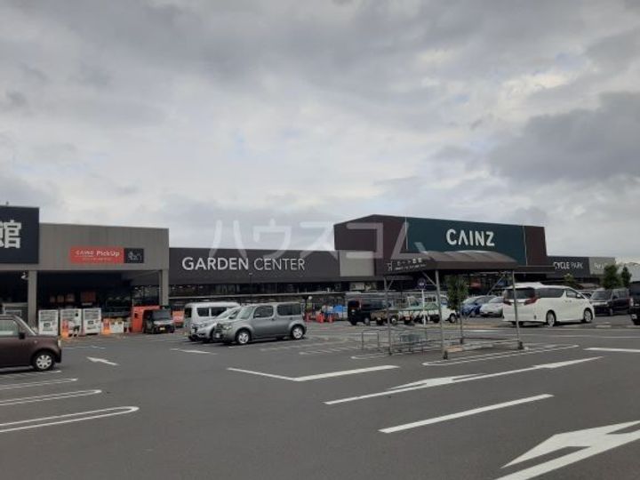 バルパレーエストの周辺