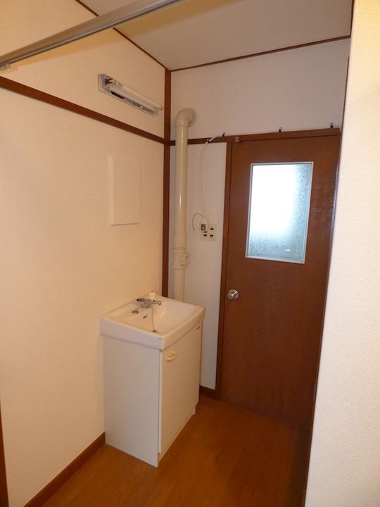 舎人吉岡ハイツの内装