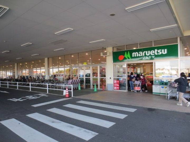 プルミエIIIの周辺