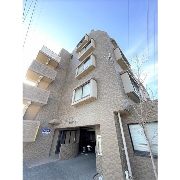 MIYUマンションの外観