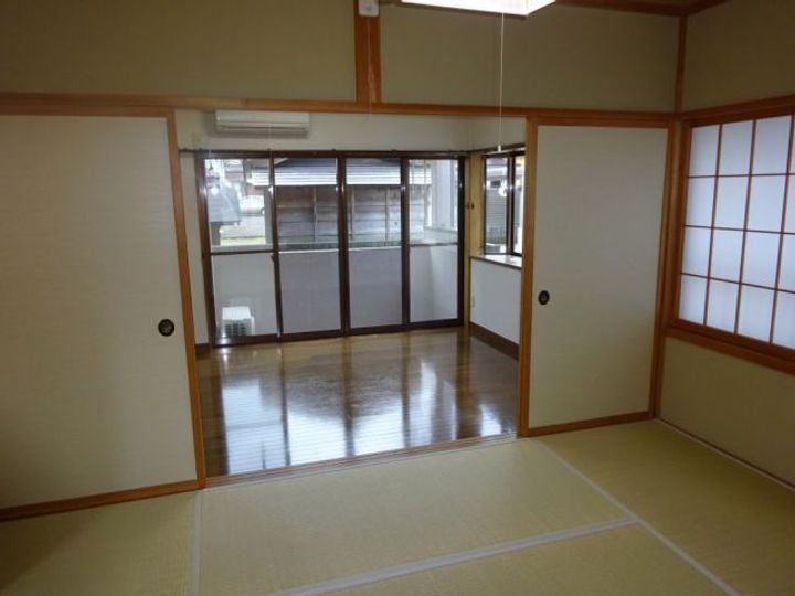 サニーハイツの内装