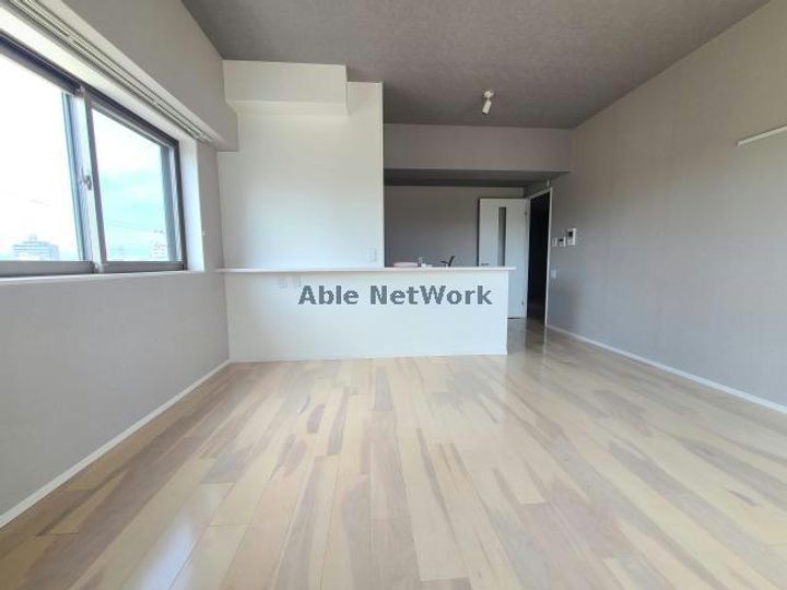 岐阜県岐阜市長住町10(マンション)の賃貸物件の居間