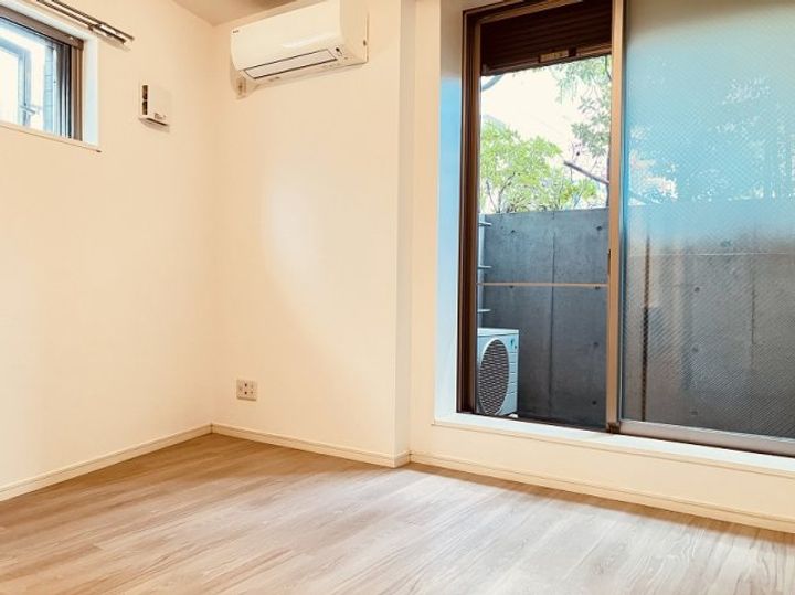 東京都世田谷区南烏山4(マンション)の賃貸物件の居間