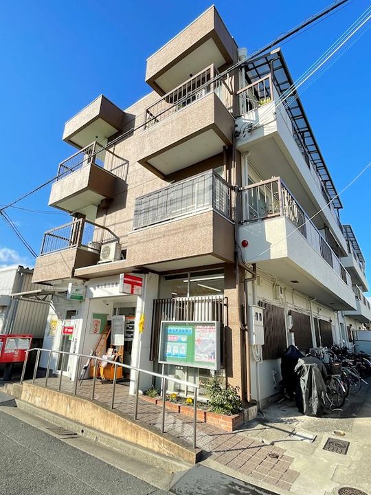 クローバーハイツの外観