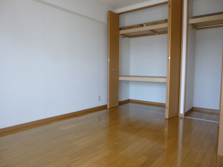 ティープリモ権現町の居間