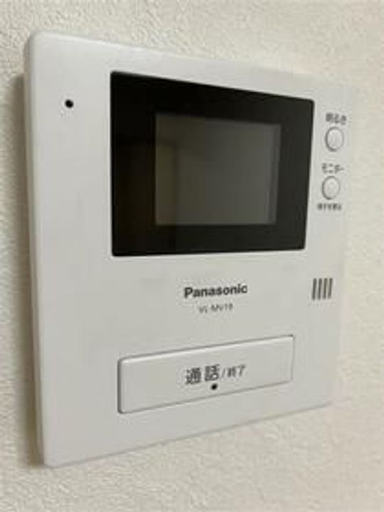 エイチ・ツーオー岸和田の居間