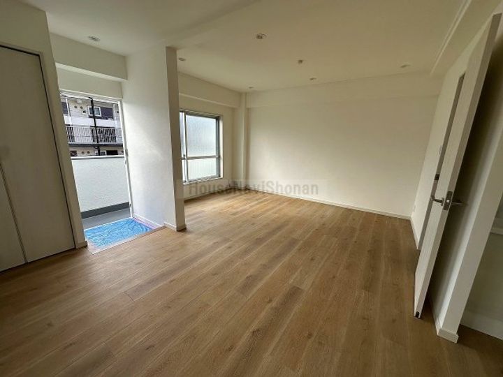 神奈川県藤沢市湘南台1(マンション)の賃貸物件の居間