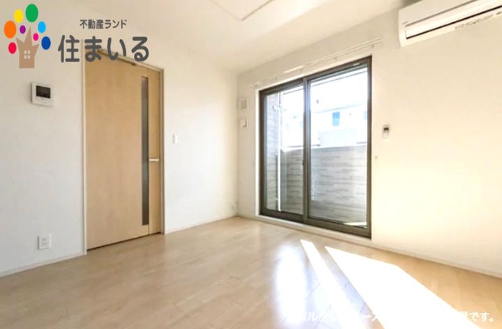 愛知県名古屋市天白区平針台1(アパート)の賃貸物件の居間