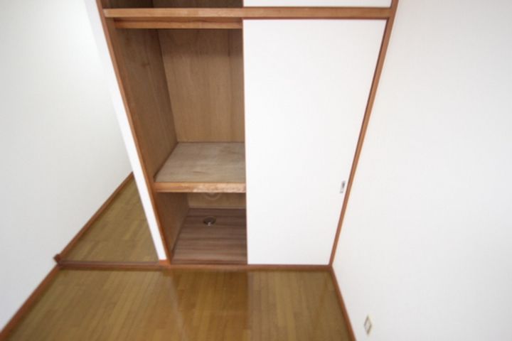 Sビル段原の内装