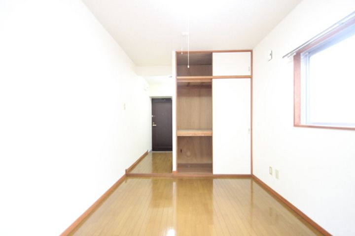 Sビル段原の居間