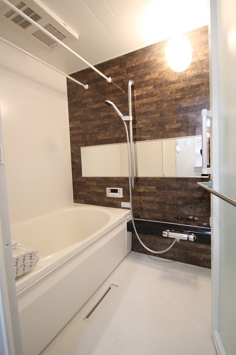 インパクトIIIの風呂