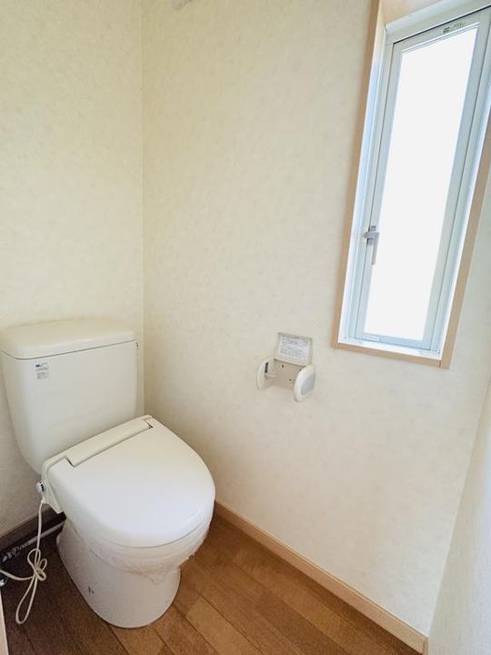 アムール前の原の内装