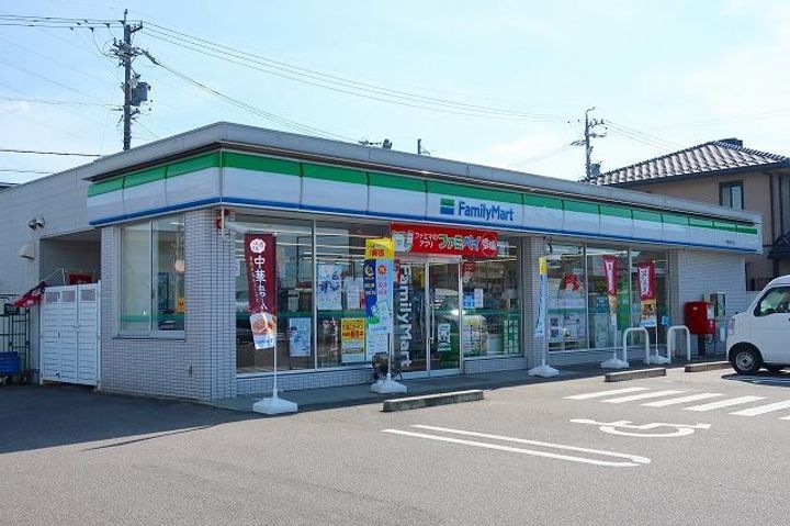ウィステリアの周辺
