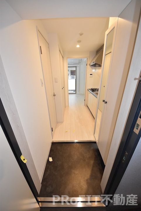 セオリー夕陽丘DOORの玄関