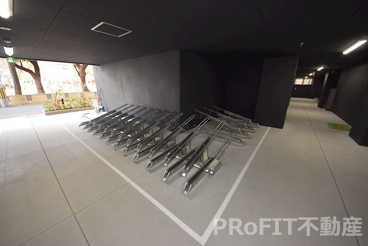 セオリー夕陽丘DOORの内装