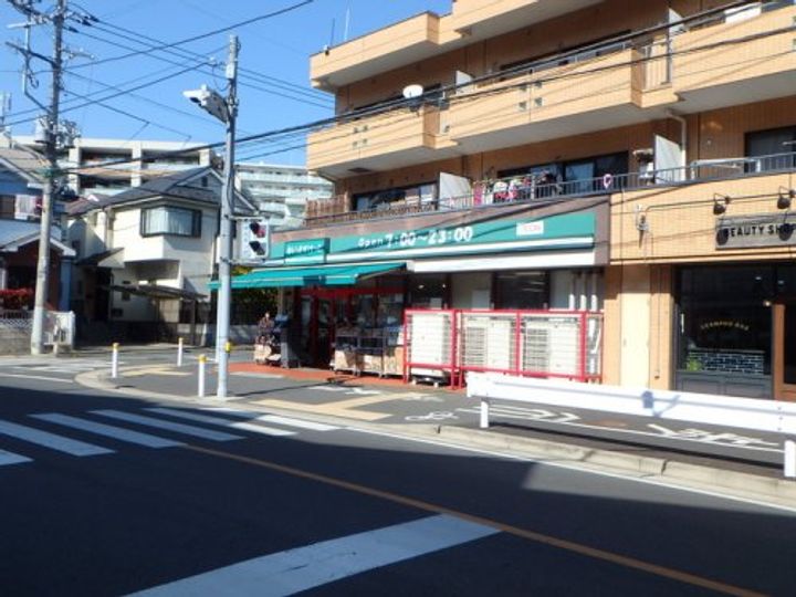 神奈川県横浜市青葉区青葉台2(マンション)の賃貸物件の周辺