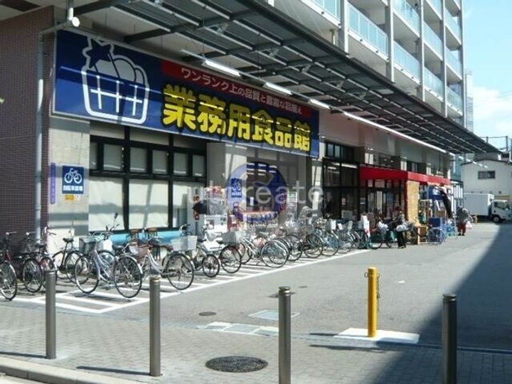 スワンズシティ堂島川の周辺