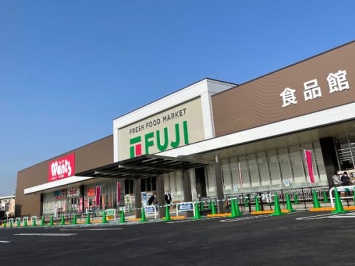 裕紀マンションの周辺