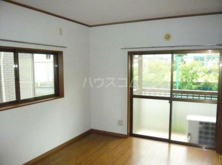 コーポ紙屋の居間