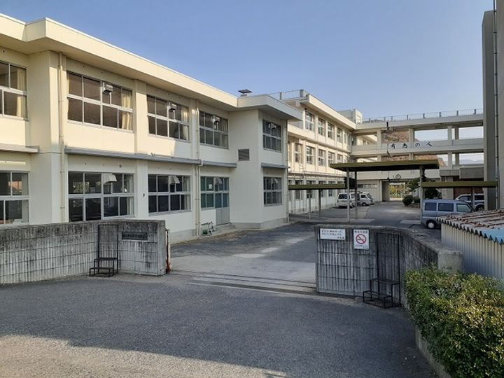 広島県福山市御幸町大字中津原(アパート)の賃貸物件の周辺