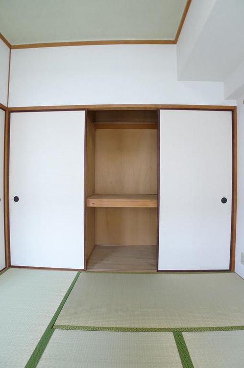 サンライズ江副の内装