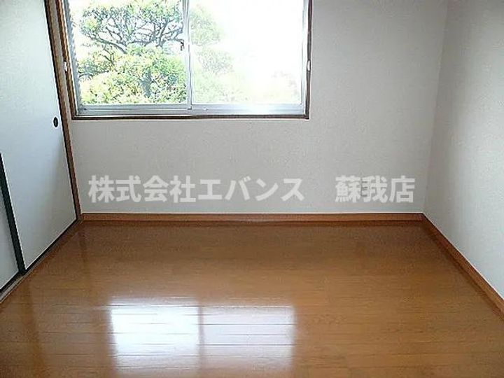 プレジール秀和の内装