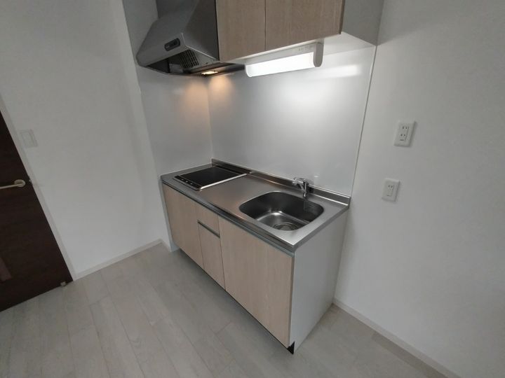 F asecia Attivo IIのキッチン